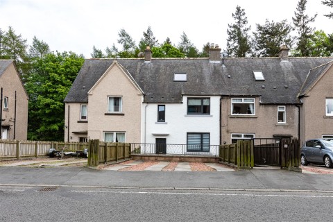 View Full Details for 31 Balmoral Avenue, Galashiels