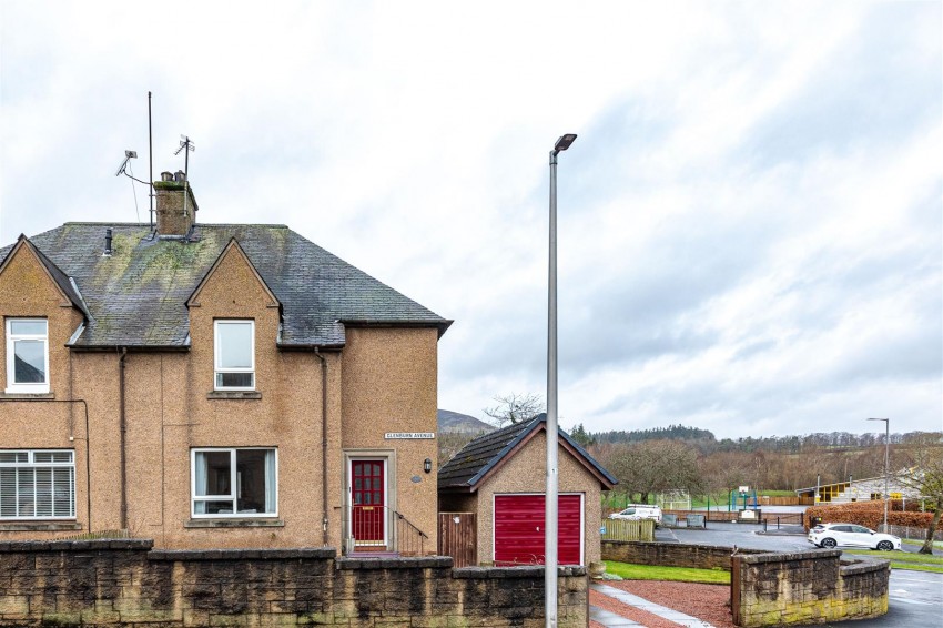 Images for 1 Glenburn Avenue, Newtown St. Boswells, Melrose