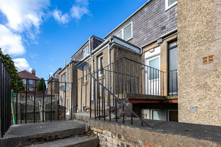 Images for 93 Wood Street, Galashiels