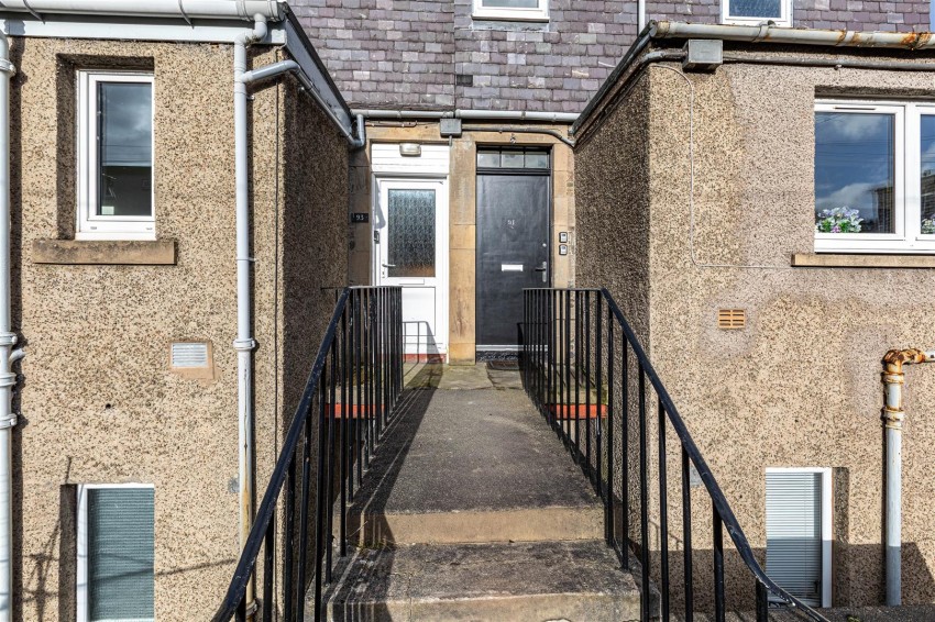 Images for 93 Wood Street, Galashiels
