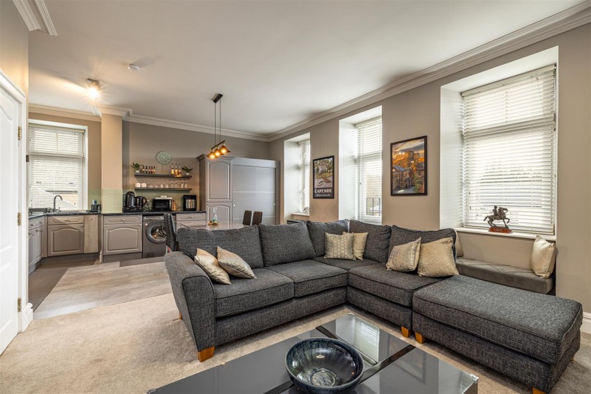 Images for 8 Glentress Apartments, Melrose
