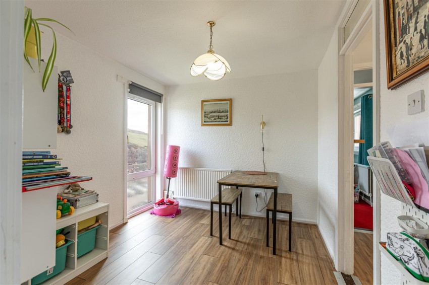 Images for 21 Balnakiel Terrace, Galashiels