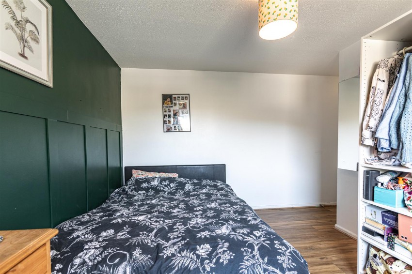 Images for 21 Balnakiel Terrace, Galashiels