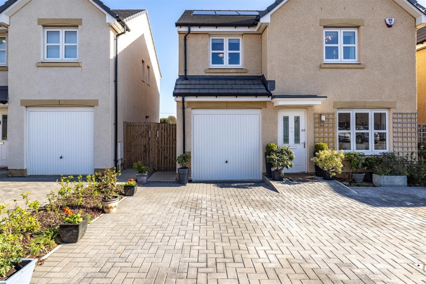 Images for 43 Smeaton Gardens, Whitecraig