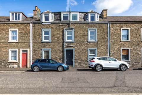 View Full Details for 8/2 Teviot Crescent, Hawick