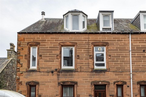 View Full Details for 70 Victoria Street, Galashiels