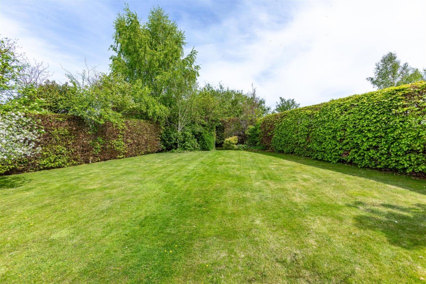 Images for 33 Bowmont Court, Heiton, Kelso