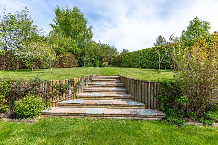 Images for 33 Bowmont Court, Heiton, Kelso