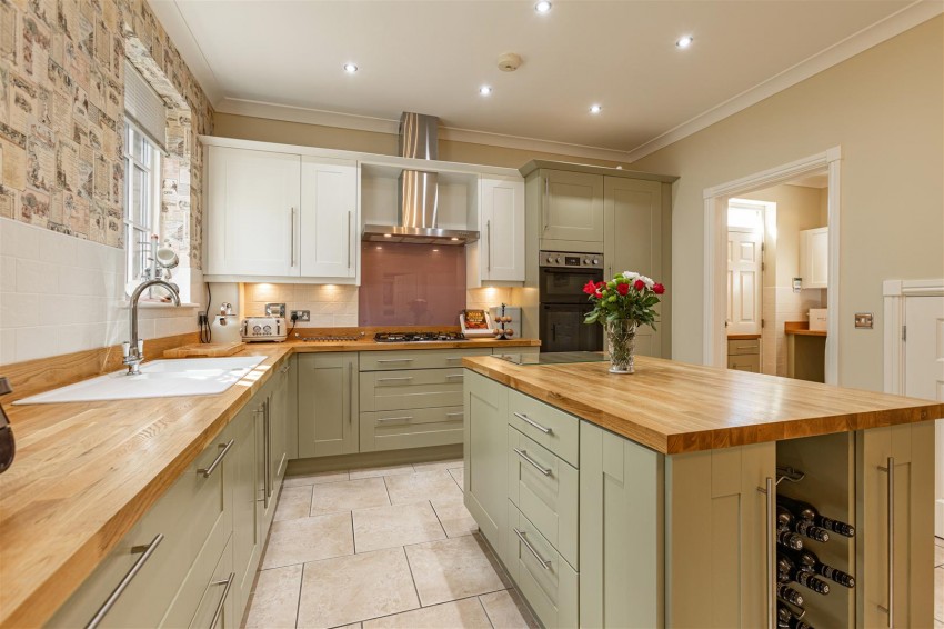 Images for 33 Bowmont Court, Heiton, Kelso