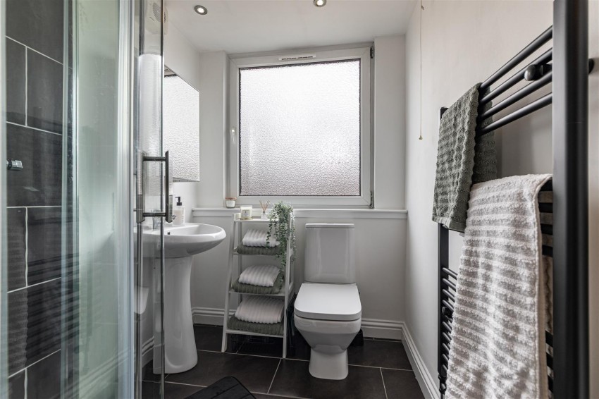 Images for 276 Gala Park, Galashiels