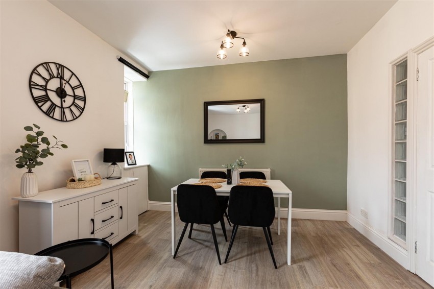 Images for 276 Gala Park, Galashiels