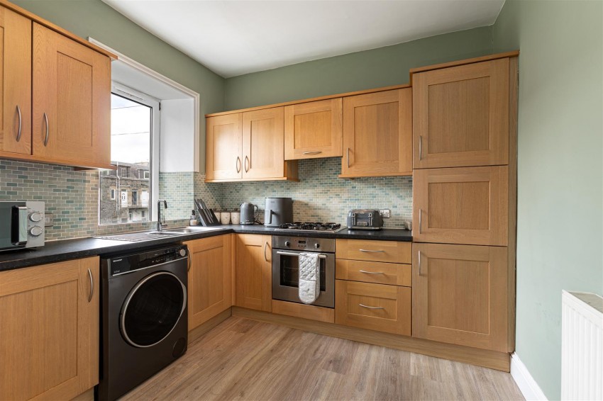 Images for 276 Gala Park, Galashiels