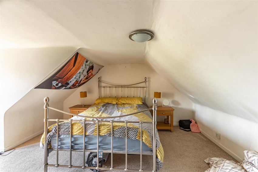 Images for 4 Douglas Place, Galashiels