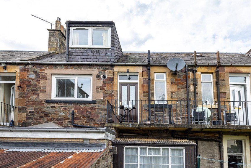 Images for 4 Douglas Place, Galashiels