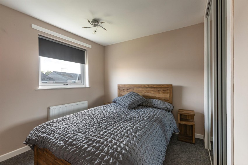 Images for 54 Sydenham Court, Kelso