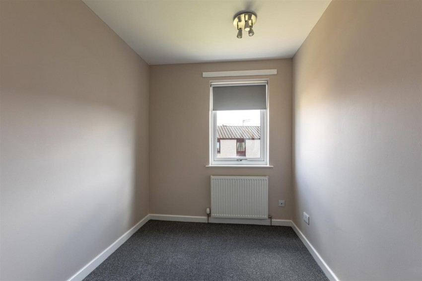 Images for 54 Sydenham Court, Kelso