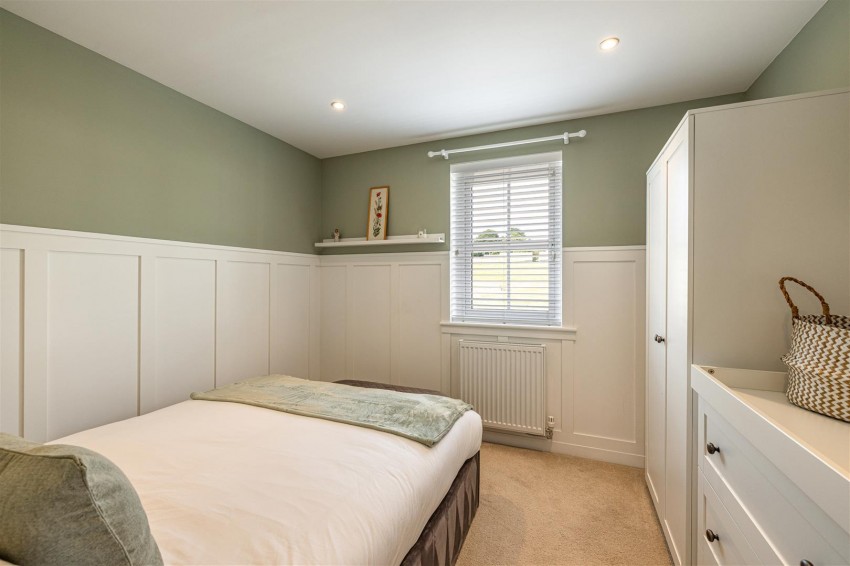 Images for 41 Knoll Park, Galashiels