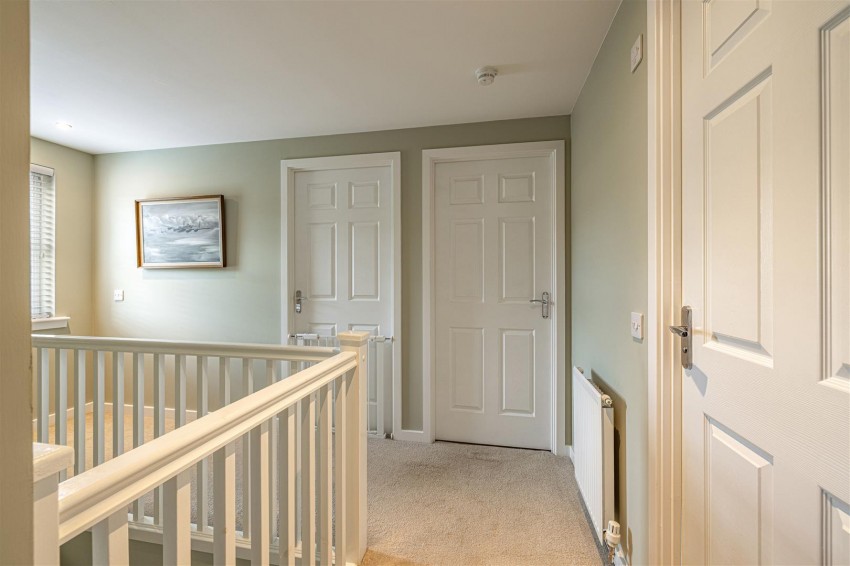 Images for 41 Knoll Park, Galashiels