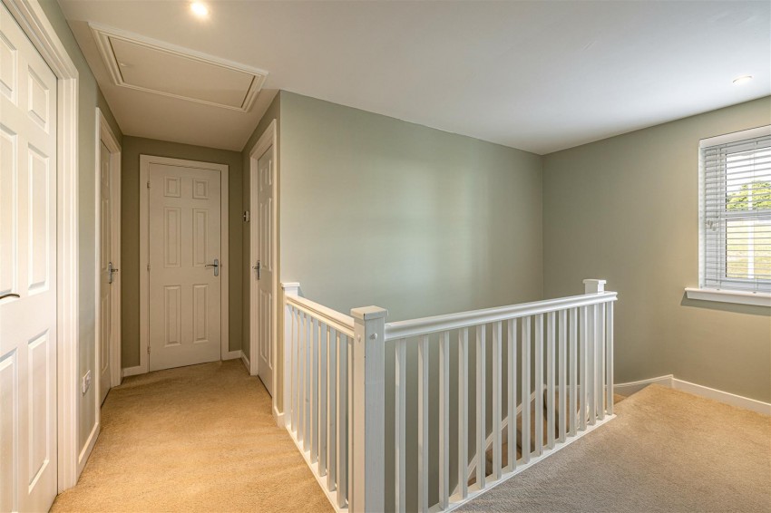 Images for 41 Knoll Park, Galashiels