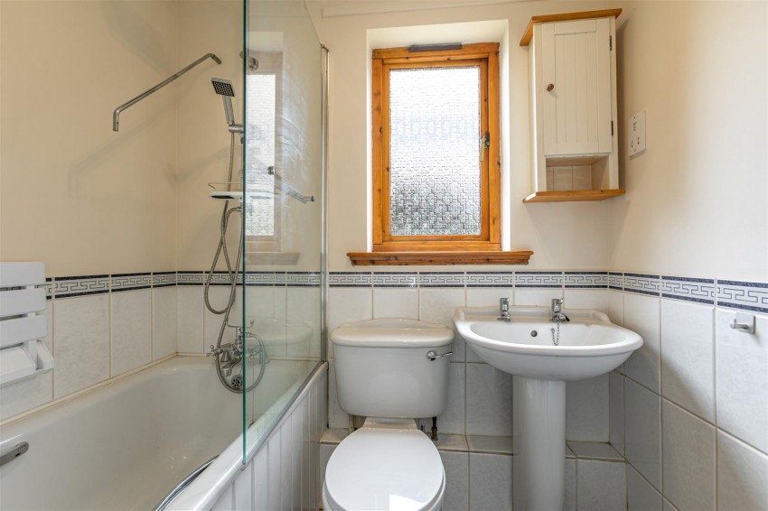 Images for 8 Knowepark, Selkirk