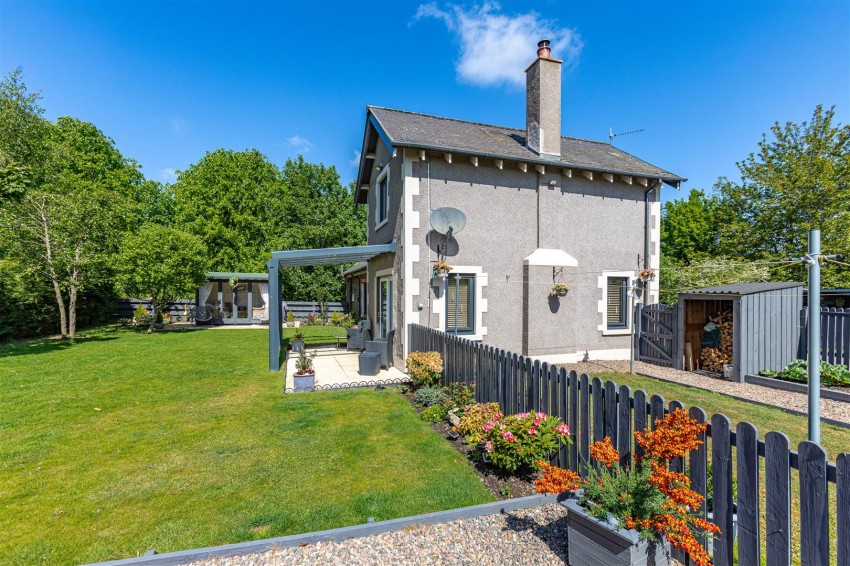 Images for The Lodge, Ettrickhaugh Road, Selkirk
