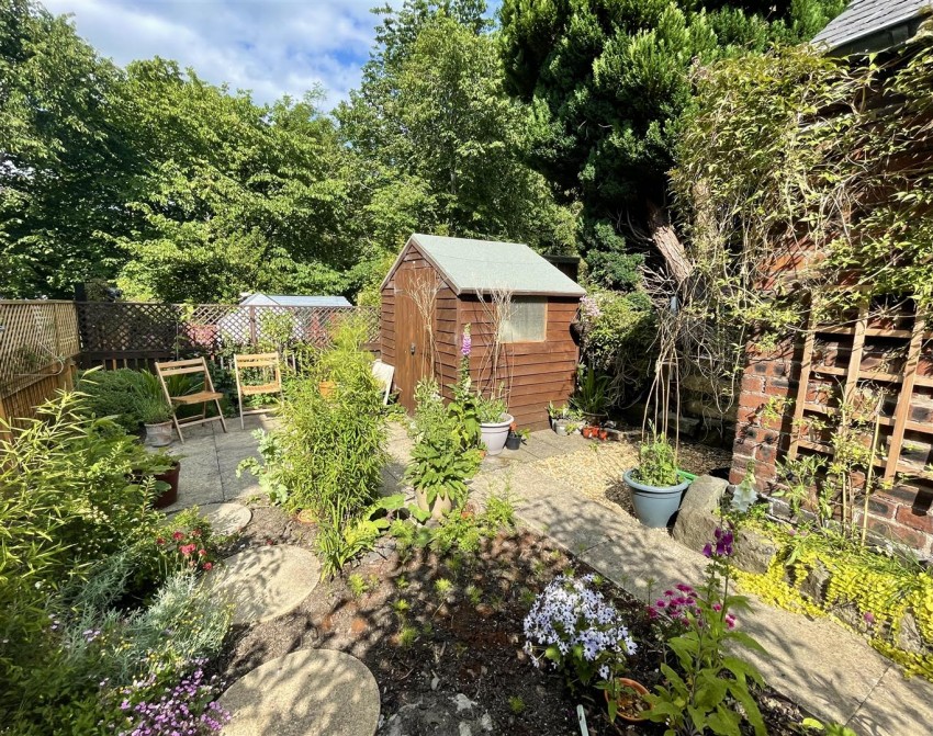 Images for 25 Douglas Street, Galashiels