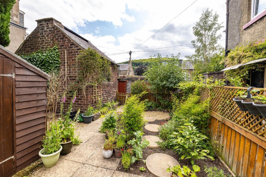 Images for 25 Douglas Street, Galashiels