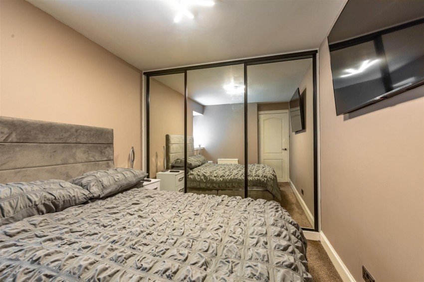 Images for 27 Hall Street, Galashiels