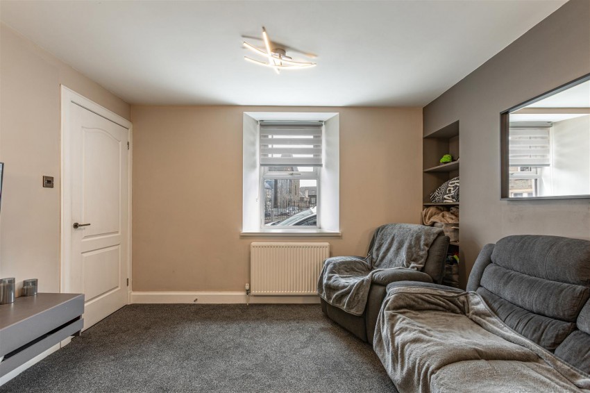 Images for 27 Hall Street, Galashiels