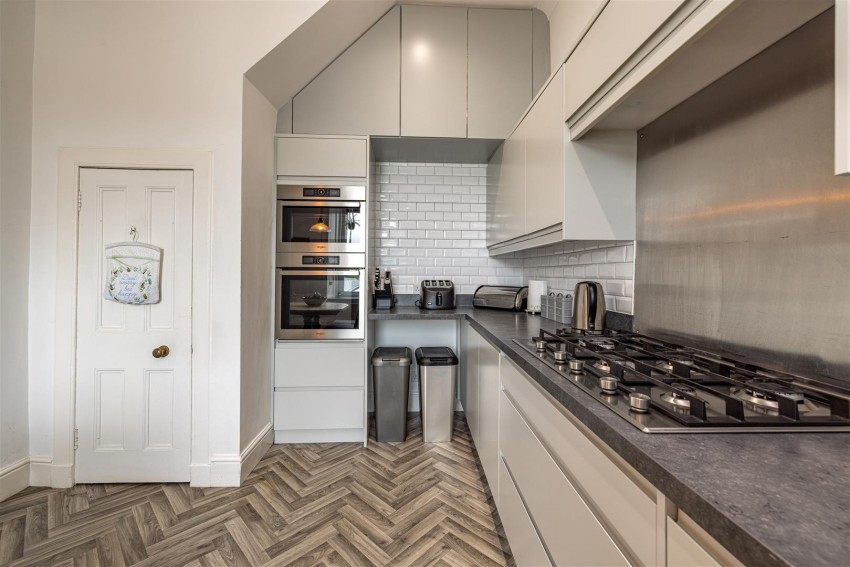 Images for 12/2 North Bridge Street, Hawick