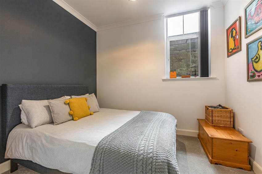 Images for 1 Lower Court, Chiefswood Road, Melrose
