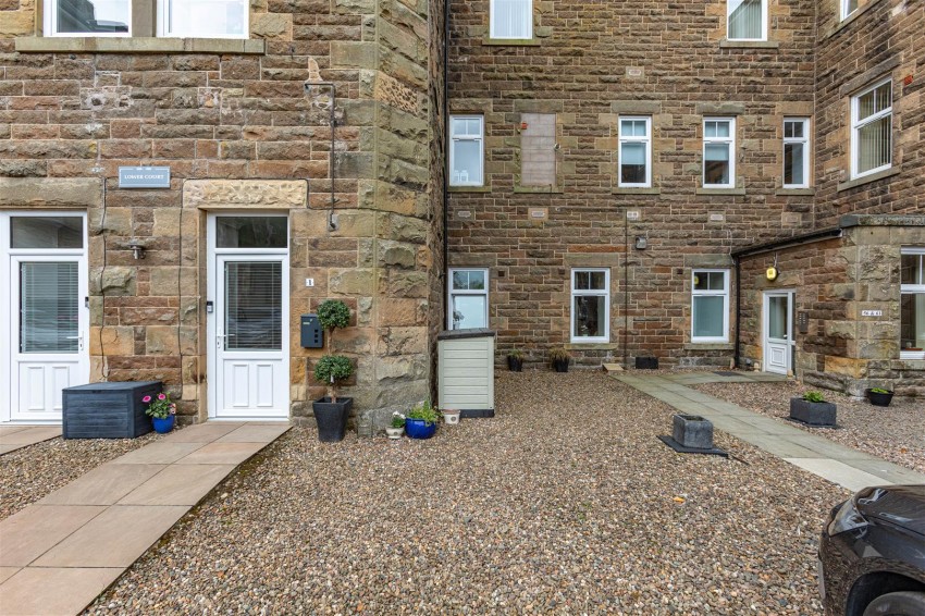 Images for 1 Lower Court, Chiefswood Road, Melrose