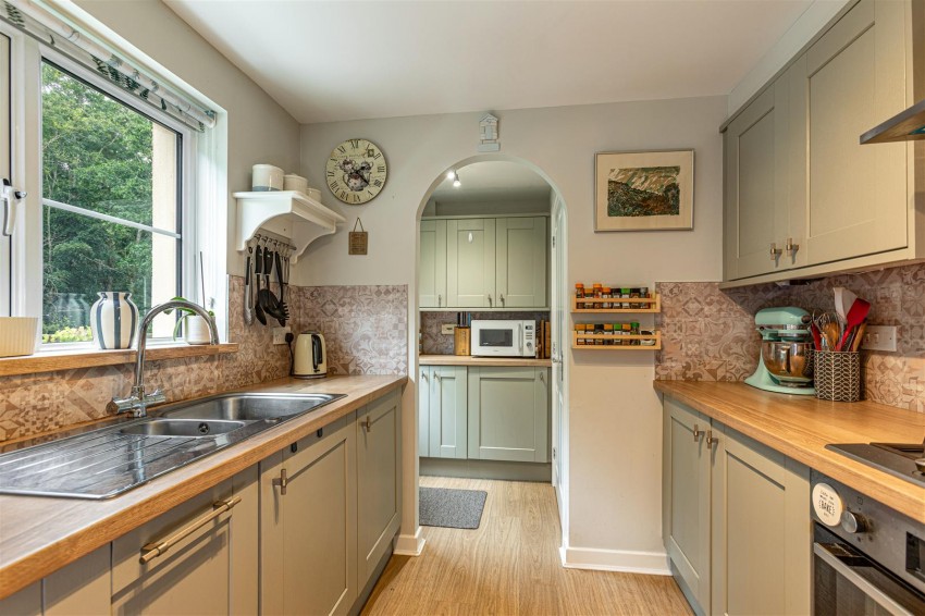 Images for 24 The Beeches, Tweedbank, Galashiels