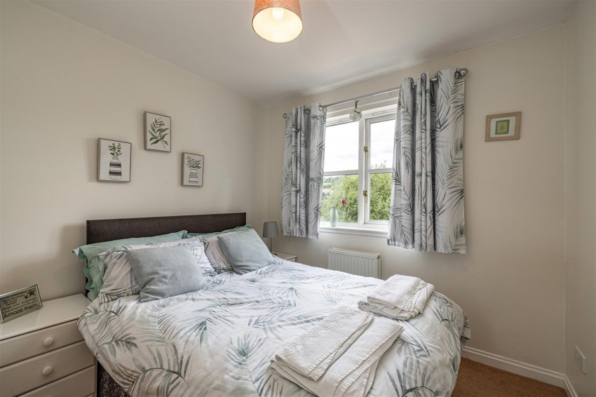 Images for 10 Annfield Gardens, Galashiels