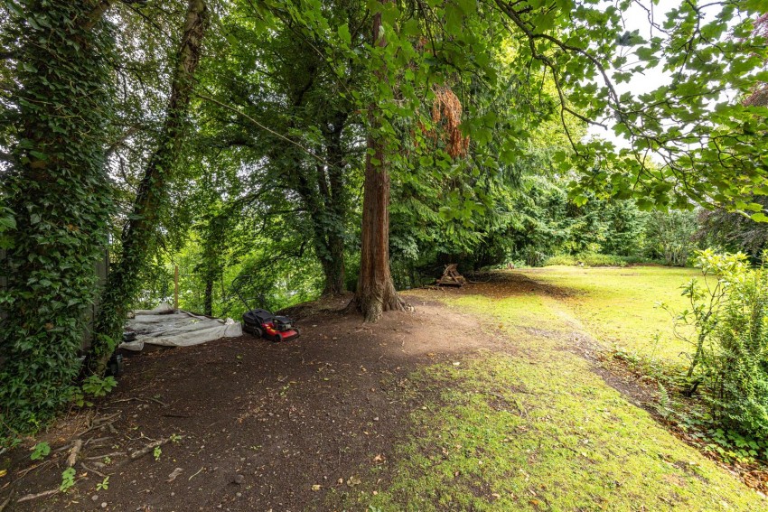 Images for 50 High Cross Avenue, Melrose