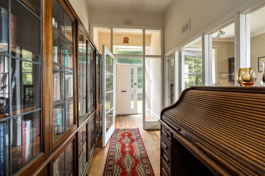 Images for 50 High Cross Avenue, Melrose