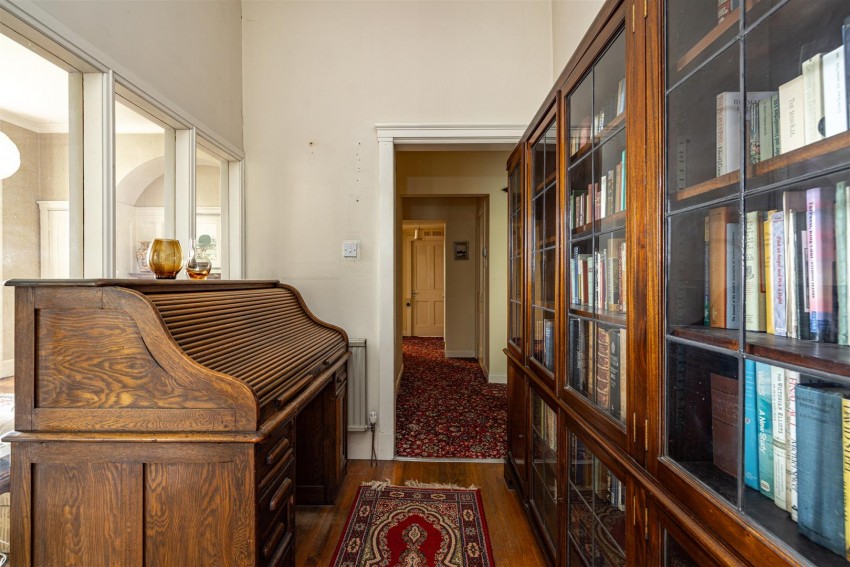 Images for 50 High Cross Avenue, Melrose
