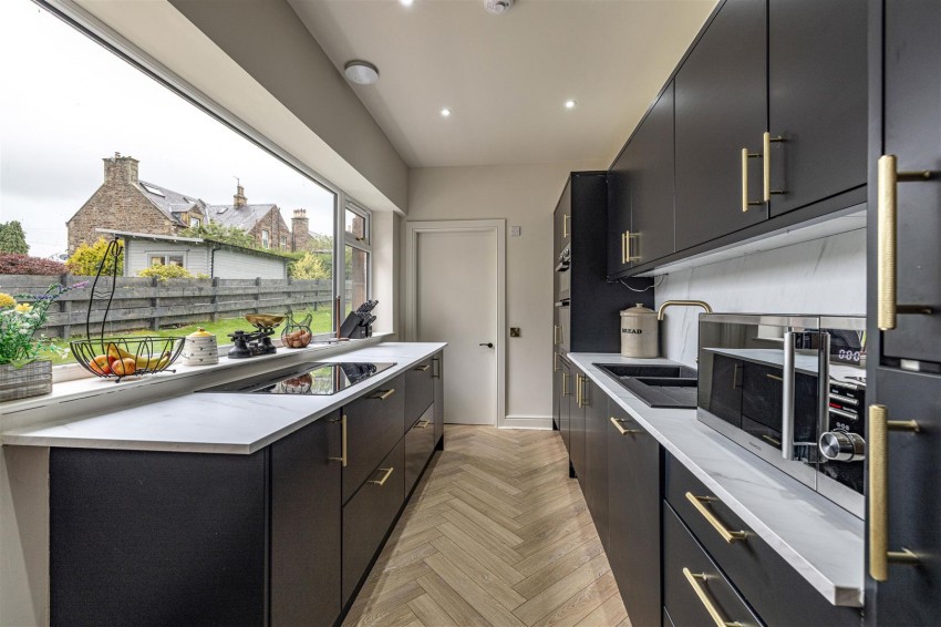 Images for Hillcroft, Tweed Road, Galashiels