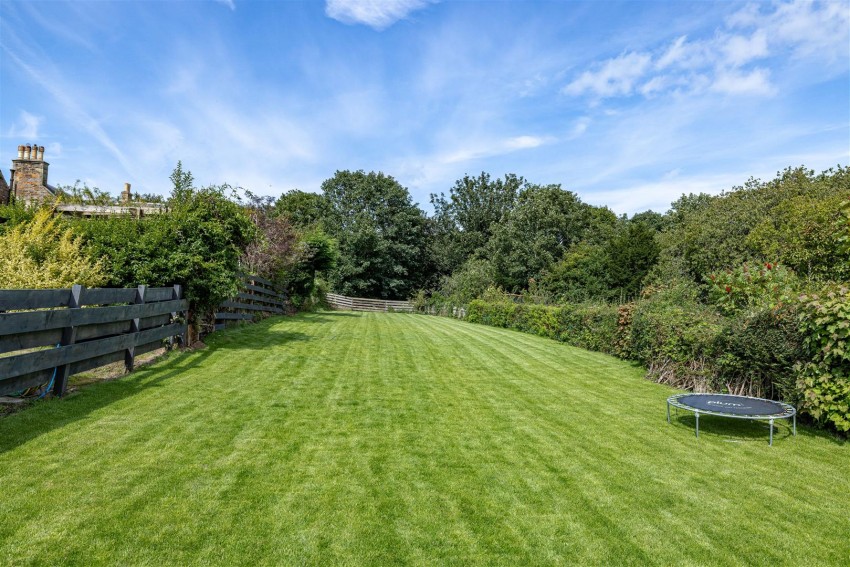 Images for Hillcroft, Tweed Road, Galashiels