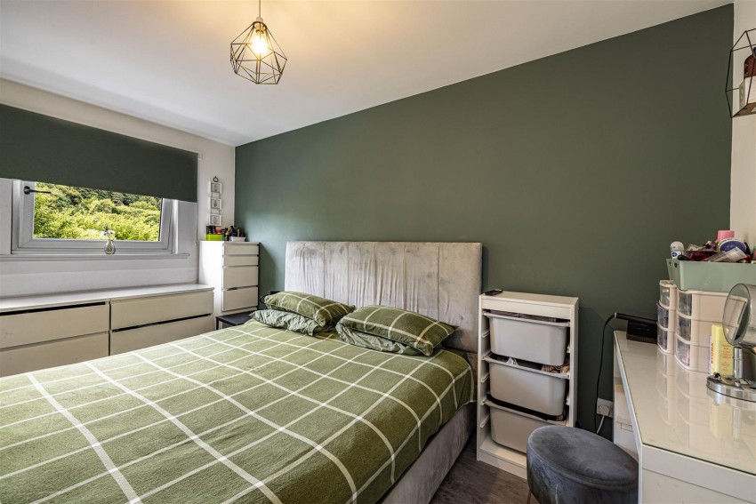 Images for 17 Leebrae, Galashiels