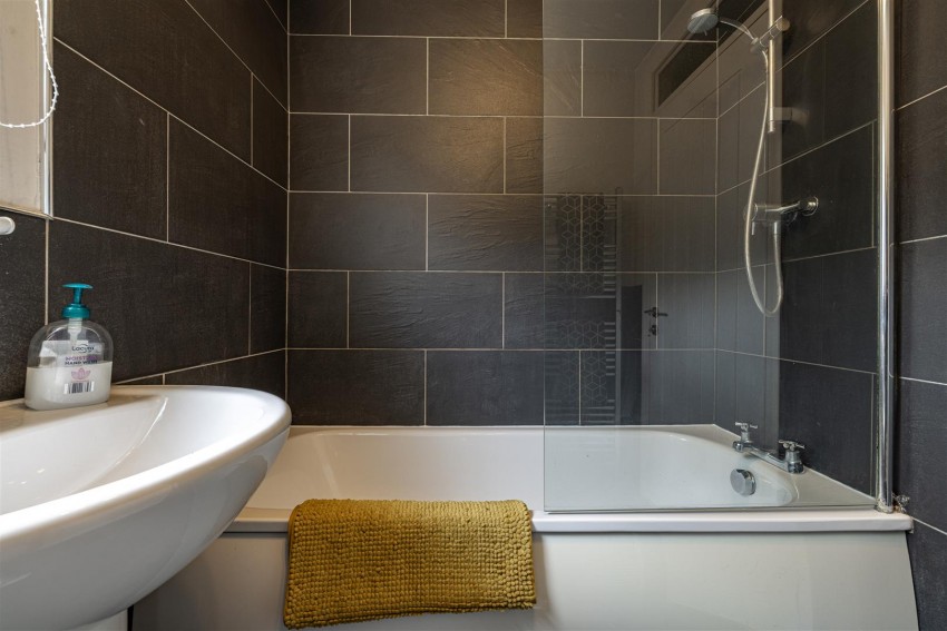 Images for 17 Leebrae, Galashiels