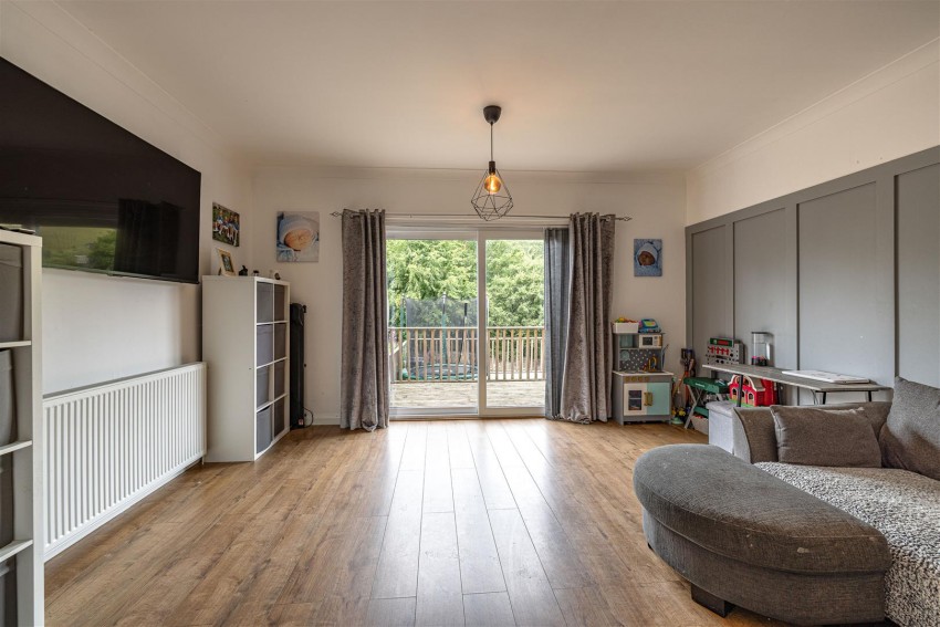 Images for 17 Leebrae, Galashiels