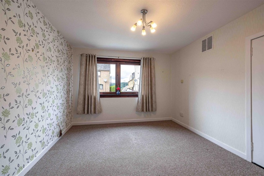 Images for 67 Back Row, Selkirk