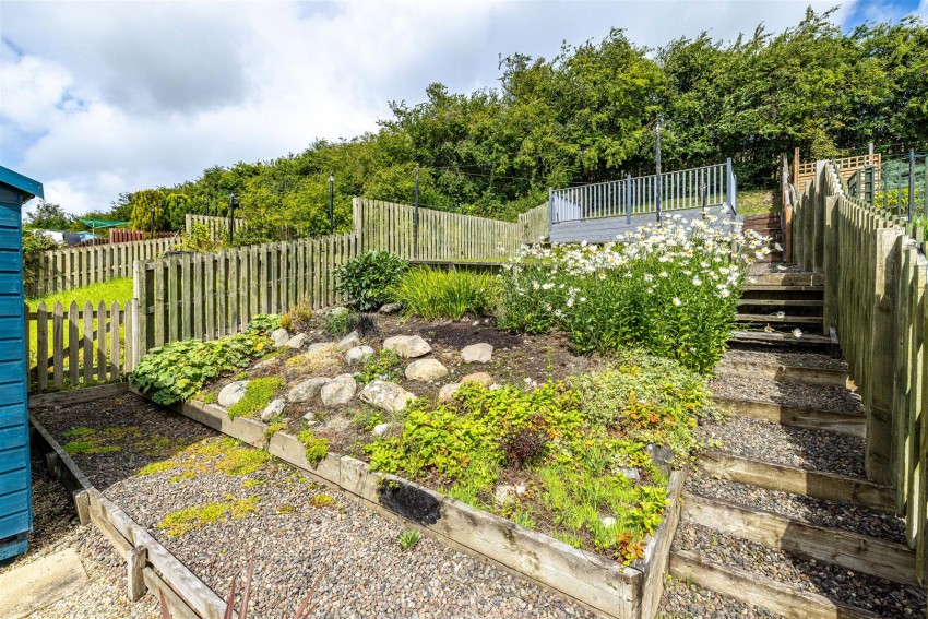 Images for 42 Glendinning Terrace, Galashiels