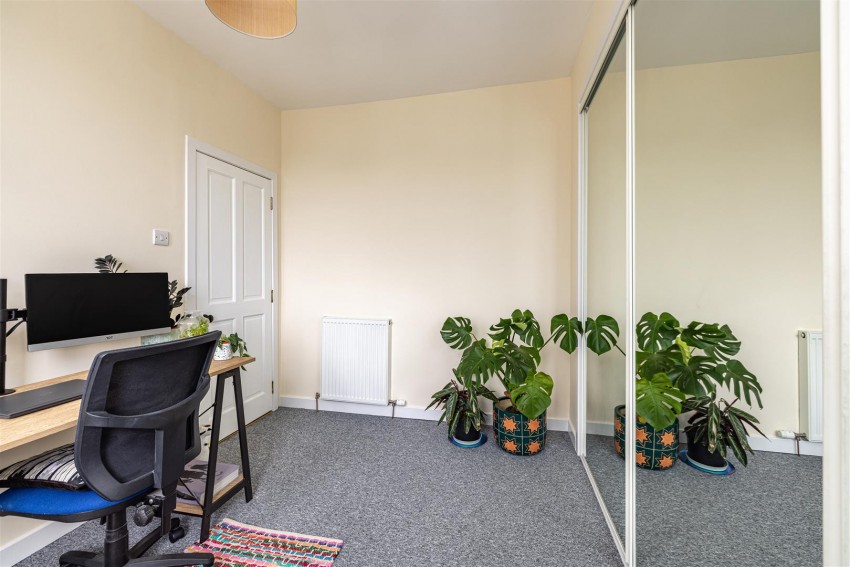 Images for 42 Glendinning Terrace, Galashiels