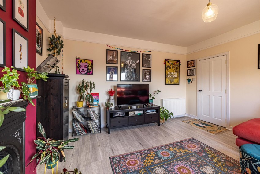 Images for 42 Glendinning Terrace, Galashiels