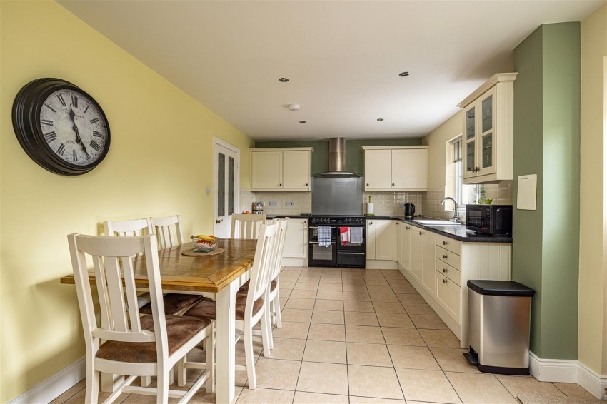 Images for 15 The Avenue, Greenlaw, Duns