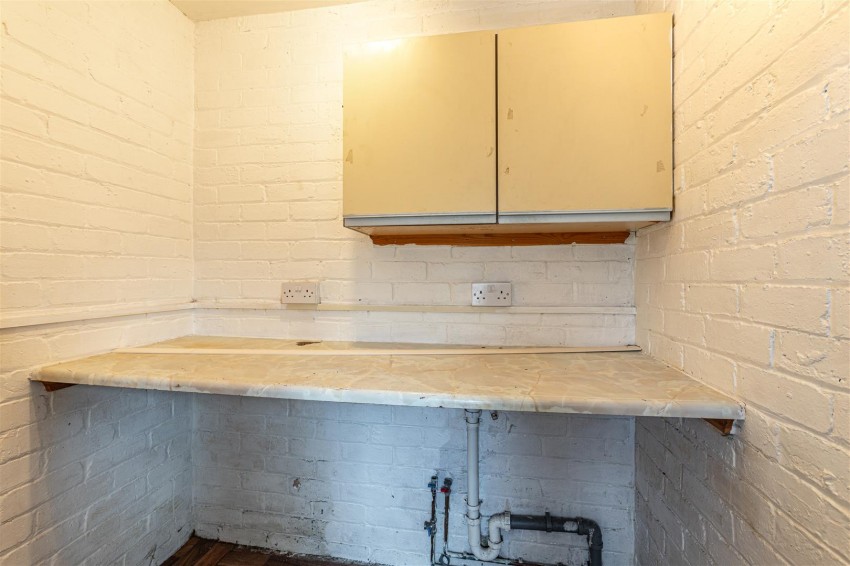 Images for 8 Whitefield Crescent, Newtown St. Boswells