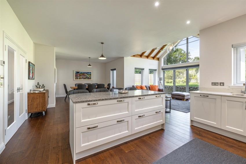 Images for Skirmish Hill, Lye Road, Darnick, Melrose