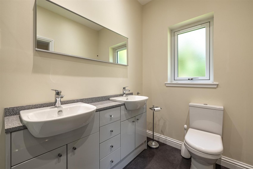 Images for Skirmish Hill, Lye Road, Darnick, Melrose